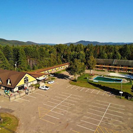 Hôtel La Cuillere A Pot à Saint-Donat-de-Montcalm Extérieur photo